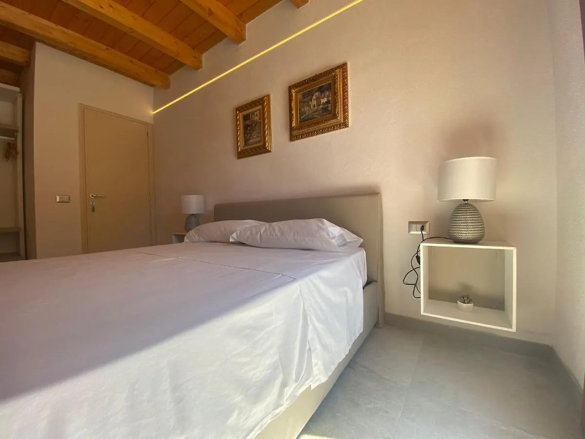 B&B Pettirosso San Teodoro San Teodoro (Sardinia)