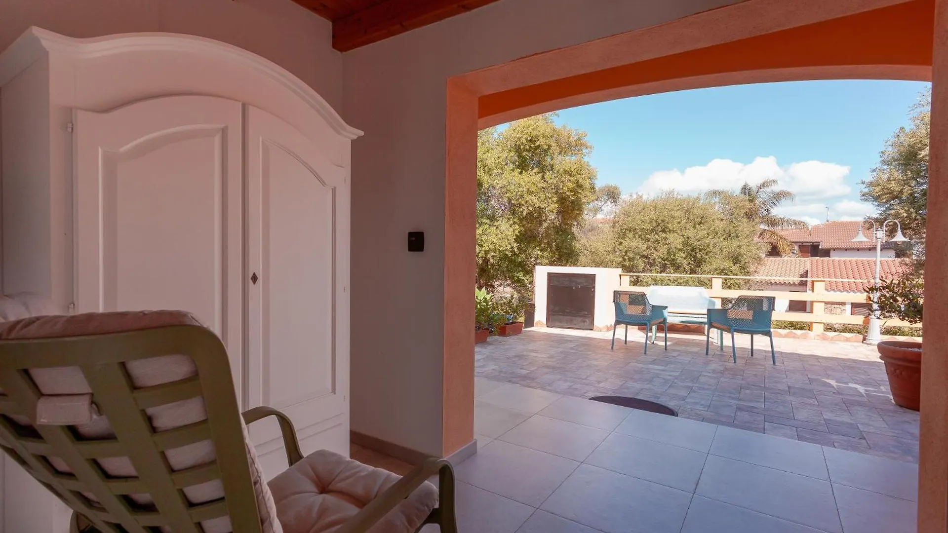 Bed & Breakfast B&B Pettirosso San Teodoro