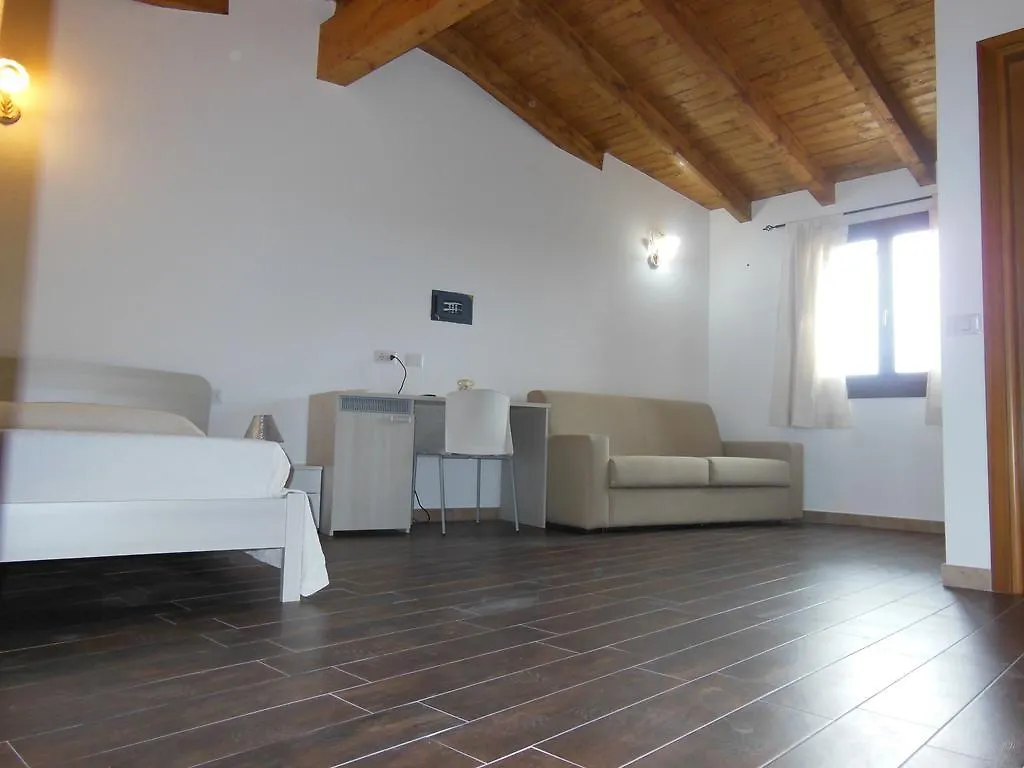 B&B Pettirosso San Teodoro 0*, San Teodoro (Sardinia)