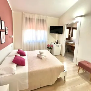 Guest house Incentro - San Teodoro, San Teodoro (Sardinia)