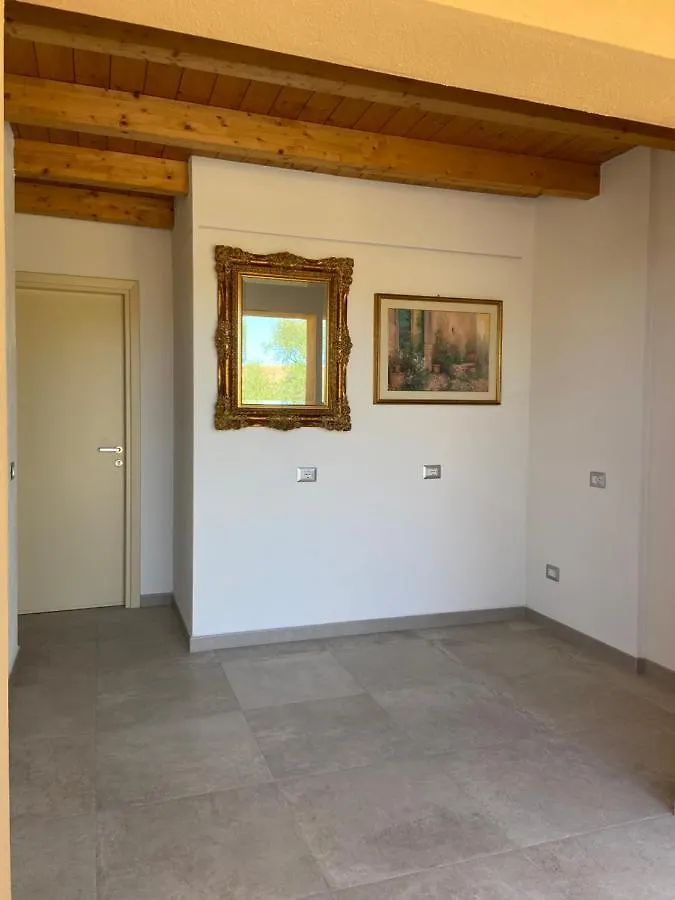 B&B Pettirosso San Teodoro  Bed and Breakfast San Teodoro (Sardinia)